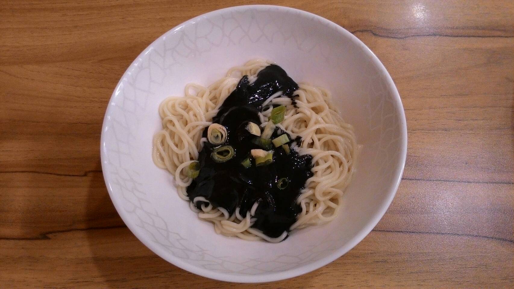 餃子・水餃子専門店 ”八方雲集”