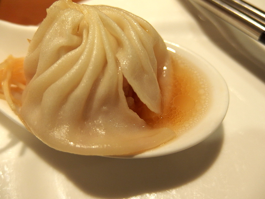 鼎泰豊/ディンタイフォン　小籠包